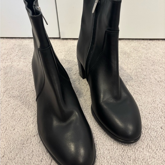 Margaux black ankle leather boots - New Condition